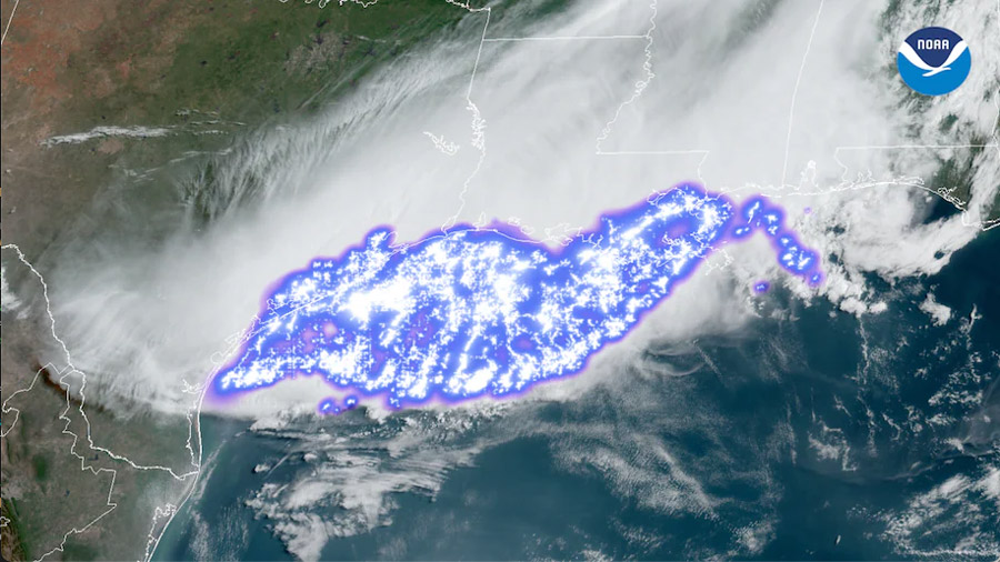 The GOES-16 GLM captured the lightning flash over the southern United States on April 20, 2020